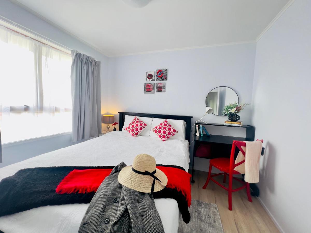 La Sol - All You Need For A Stay, Close To Town, University & Cambridge Hamilton Exterior photo